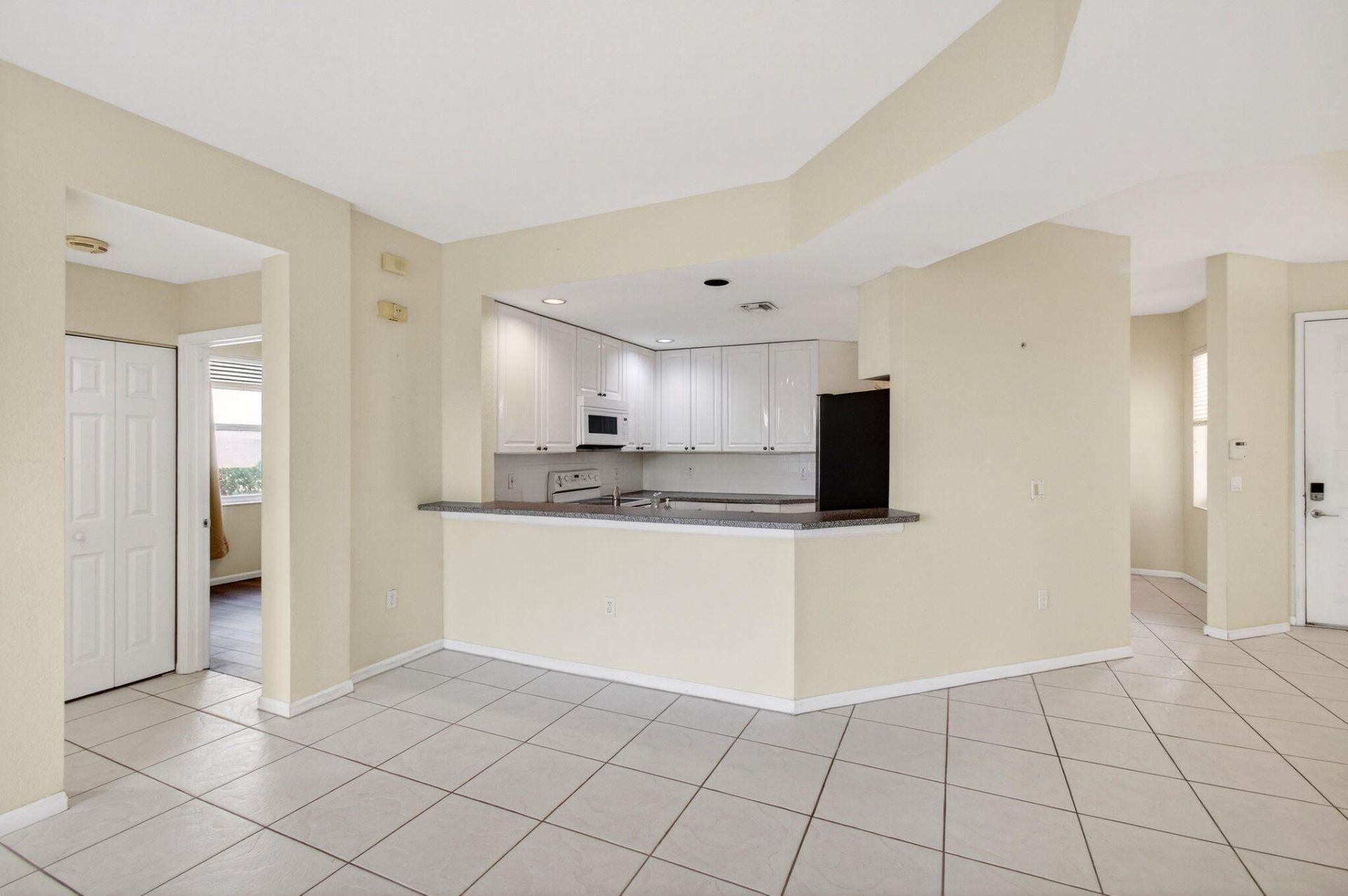 12468 Crystal Pointe Drive, Unit 102, Boynton Beach, FL 33437 Photo