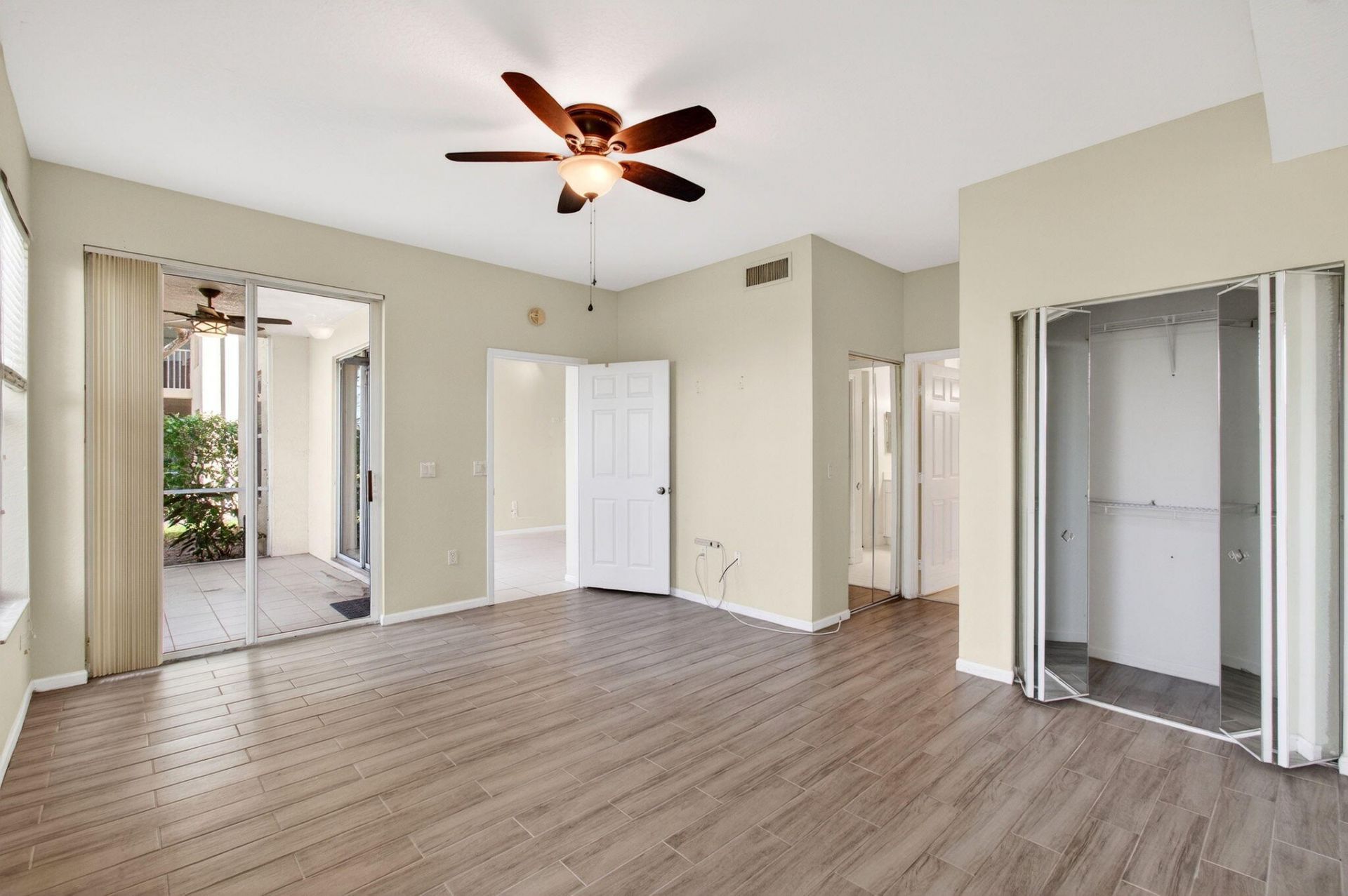 12468 Crystal Pointe Drive, Unit 102, Boynton Beach, FL 33437 Photo