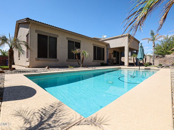 3673 S SOHO Lane E, Chandler, AZ 85286