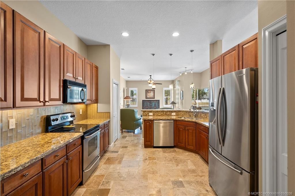 507 NW Sunflower Place, Jensen Beach, FL 34957 Photo