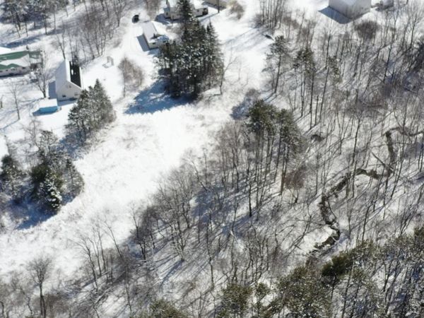 418 Main Road S, Hampden, ME 04444