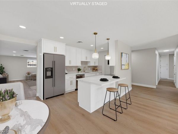 5809 Pebble Beach Boulevard, Las Vegas, NV 89108