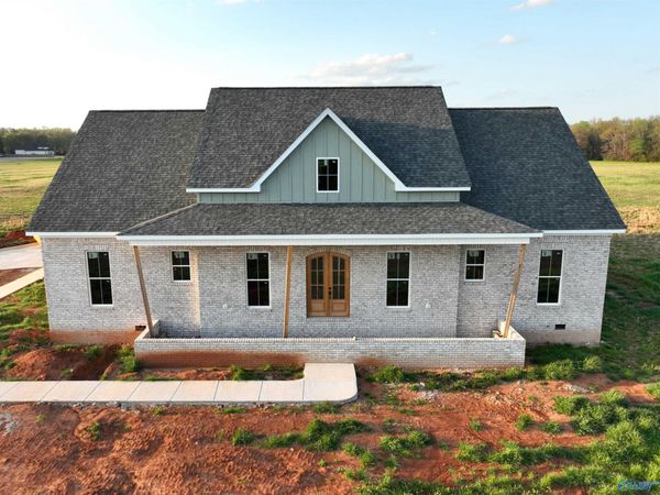 775 W Limestone Road, Hazel Green, AL 35750