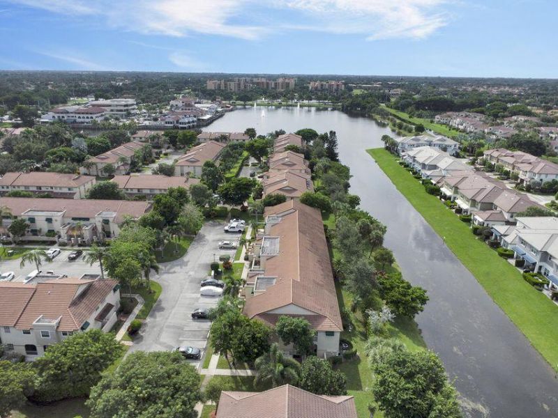 6703 Via Regina, Boca Raton, FL 33433 Photo