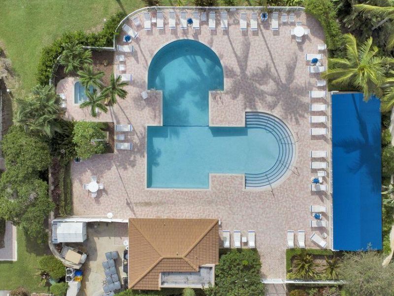 6703 Via Regina, Boca Raton, FL 33433 Photo