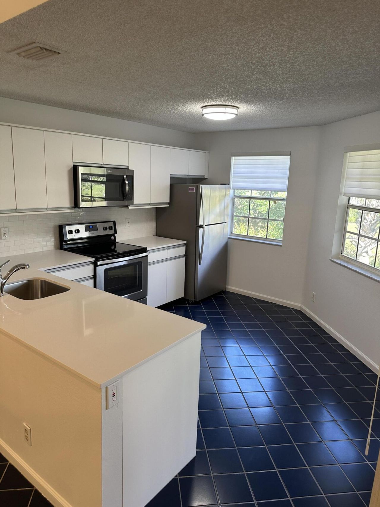 6703 Via Regina, Boca Raton, FL 33433 Photo