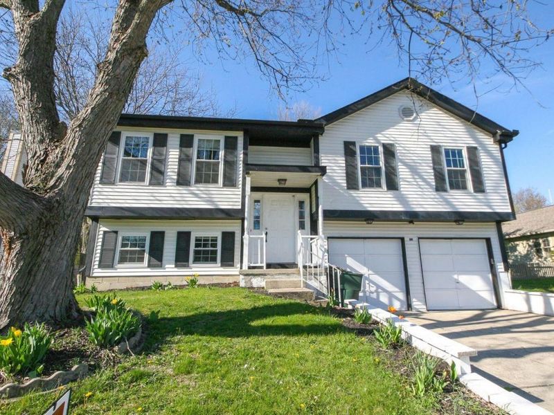 1080 Arapaho Avenue , Worthington, OH 43085 Photo 1