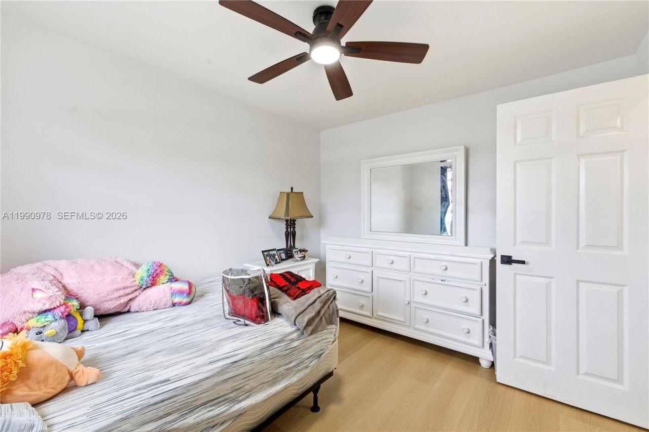 5666 Mayo St , Unit 2, Hollywood, FL 33023 Photo