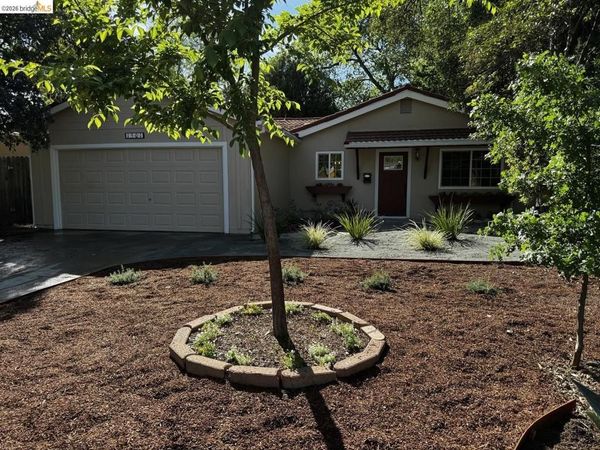 1501 Madrone LN, Davis, CA 95618