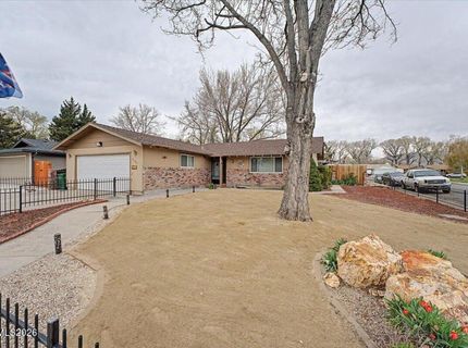 1404 E Robinson Street, Carson City, NV 89701 Photo