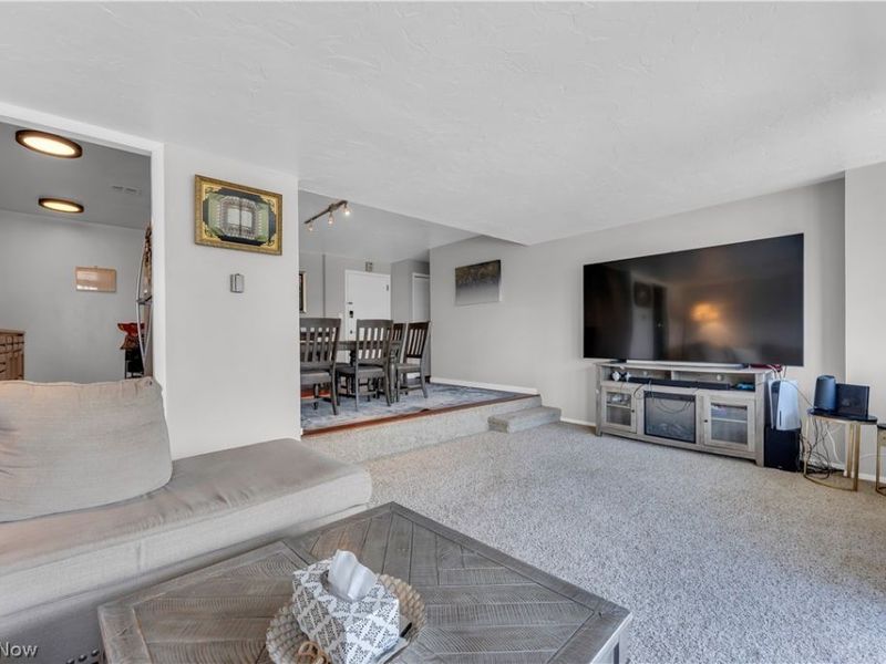 12900 Lake Avenue, Unit 320, Lakewood, OH 44107 Photo 12