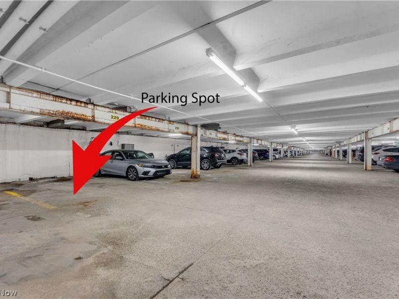 12900 Lake Avenue, Unit 320, Lakewood, OH 44107 Photo 23