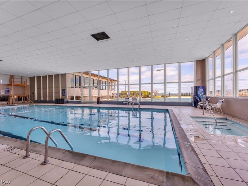 12900 Lake Avenue, Unit 320, Lakewood, OH 44107 Photo 27