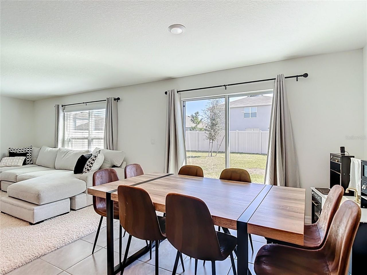 9201 Sapphire Creek Place , Temple Terrace, FL 33637 Photo