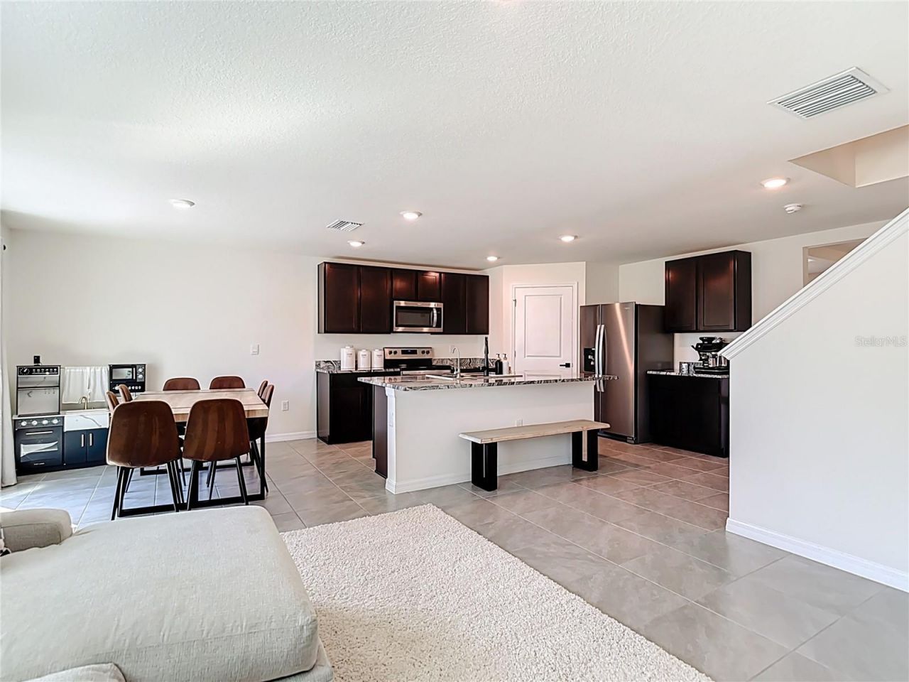 9201 Sapphire Creek Place , Temple Terrace, FL 33637 Photo