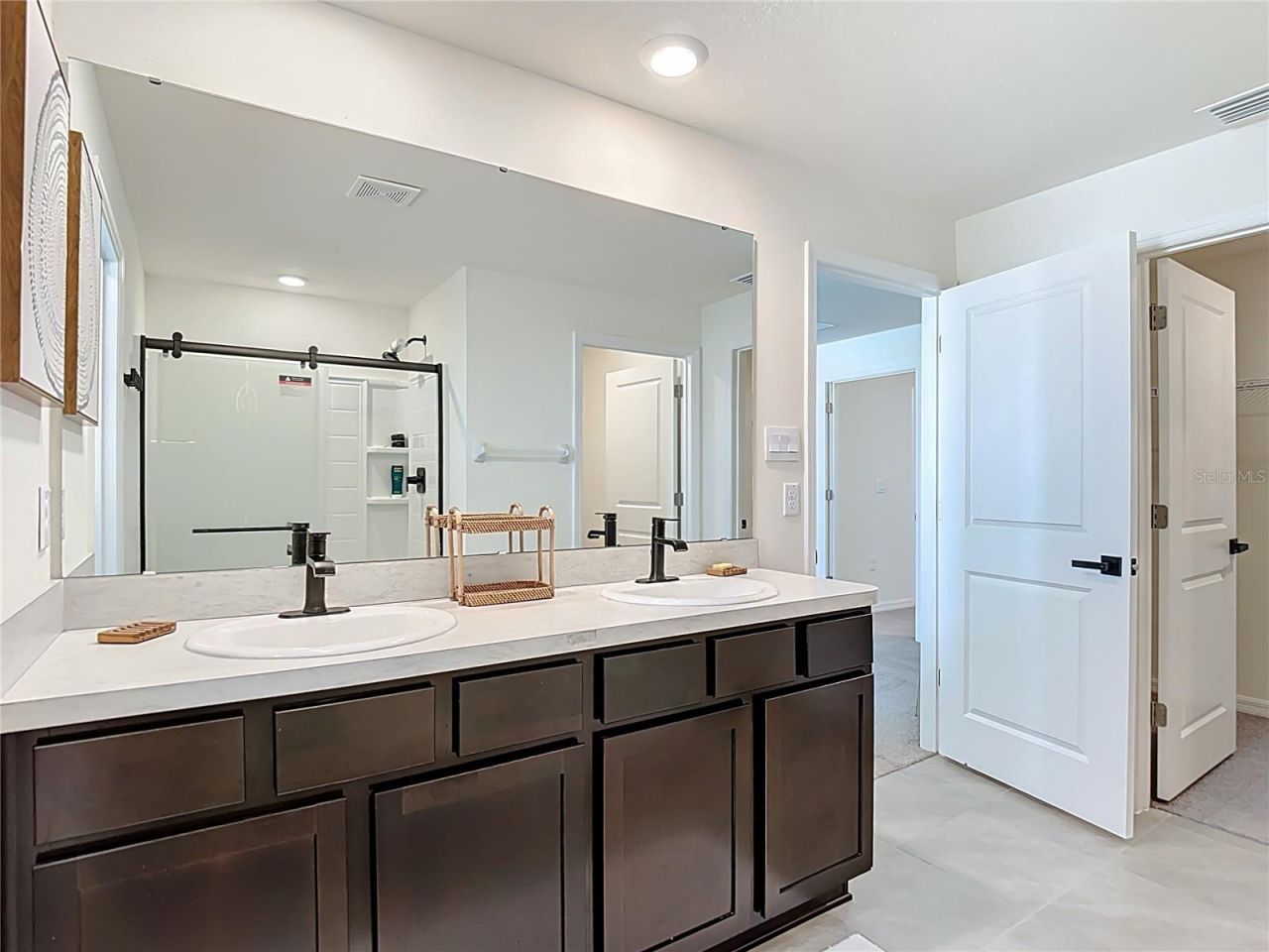 9201 Sapphire Creek Place , Temple Terrace, FL 33637 Photo