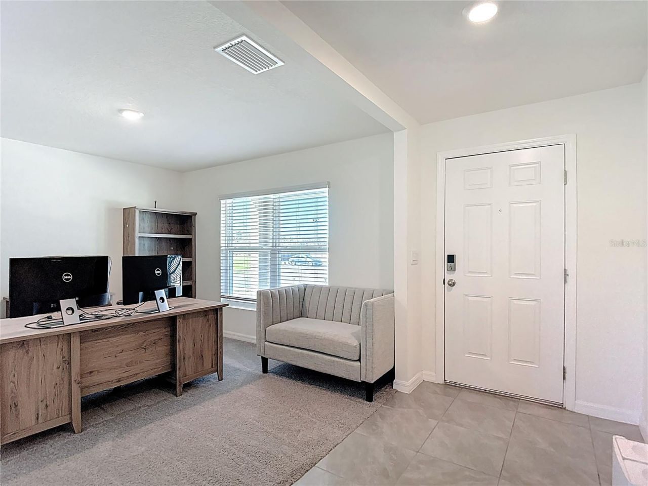 9201 Sapphire Creek Place , Temple Terrace, FL 33637 Photo