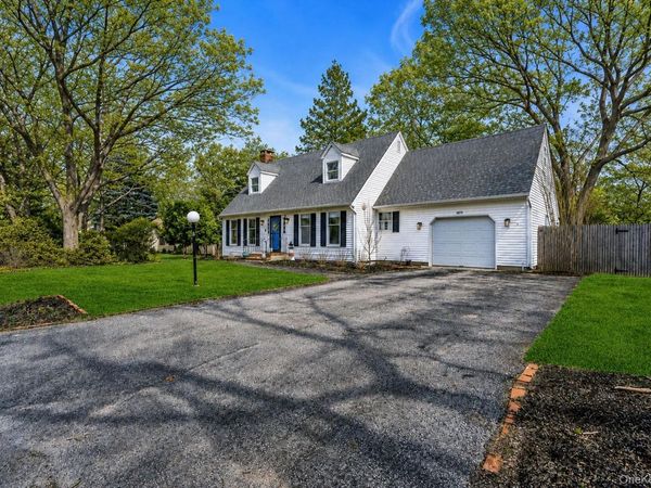 5845 N Bayview Road, Southold, NY 11971