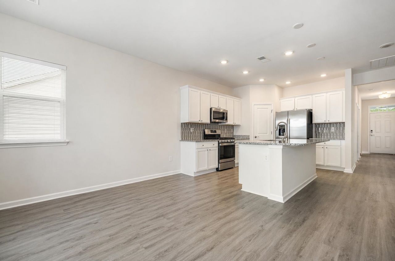 1881 Moonseed Dr. Photo 10