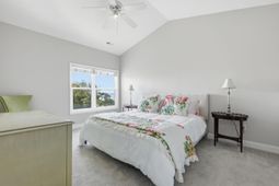 1984 Folly Road photo 4