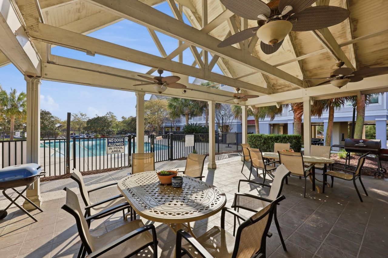 1984 Folly Road Photo 41