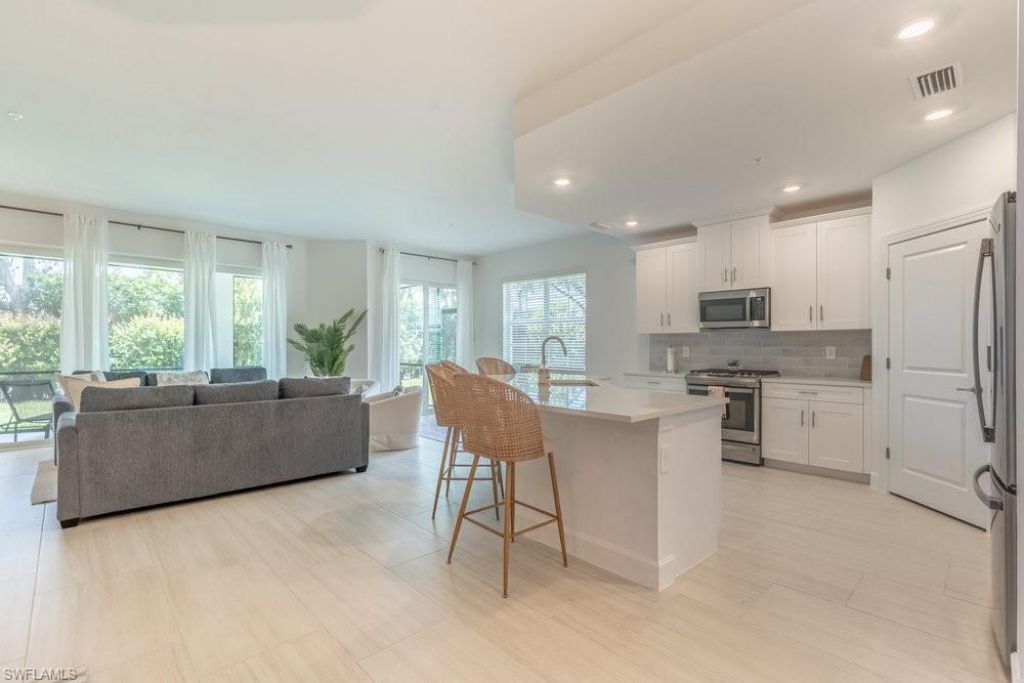 16903 Fairgrove Way, Unit 102, Naples, FL 34110 Photo