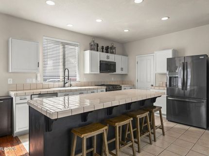 3854 Cloverbrook Drive, Sparks, NV 89436 Photo