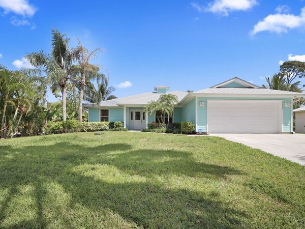 3013 SE Jefferson Street, Stuart, FL 34997