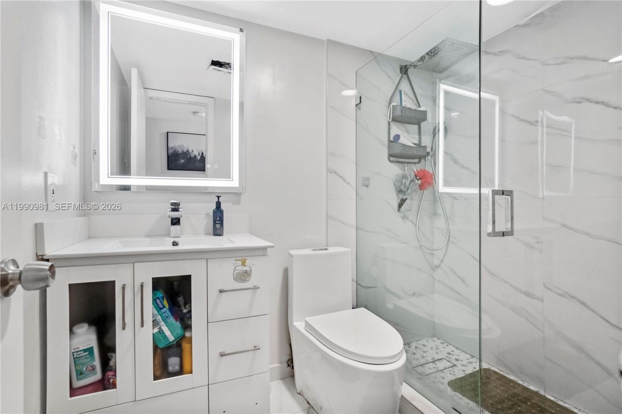 9403 SW 76th St , Unit Y17, Miami, FL 33173 Photo