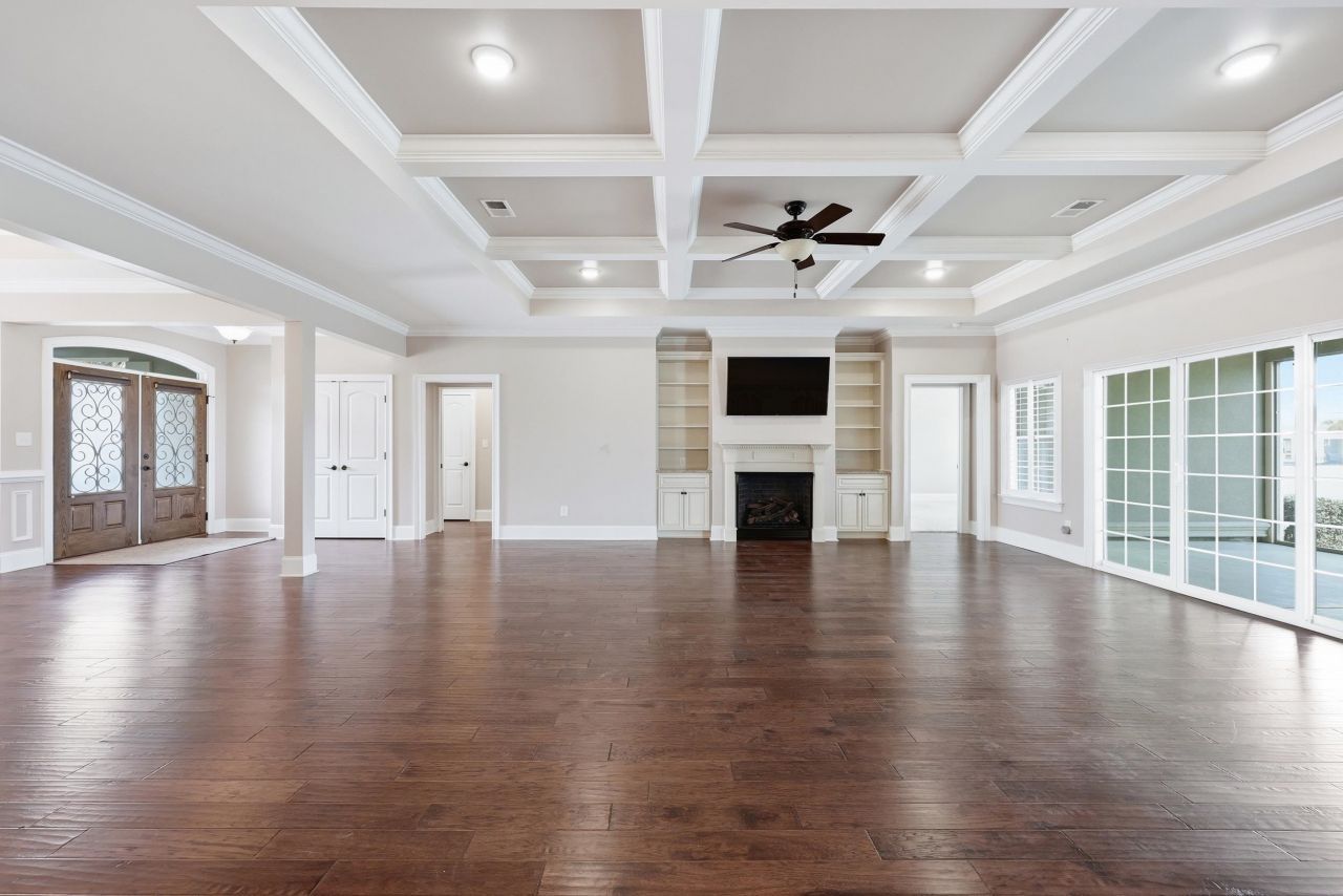 635 Edge Creek Dr.  Photo 10