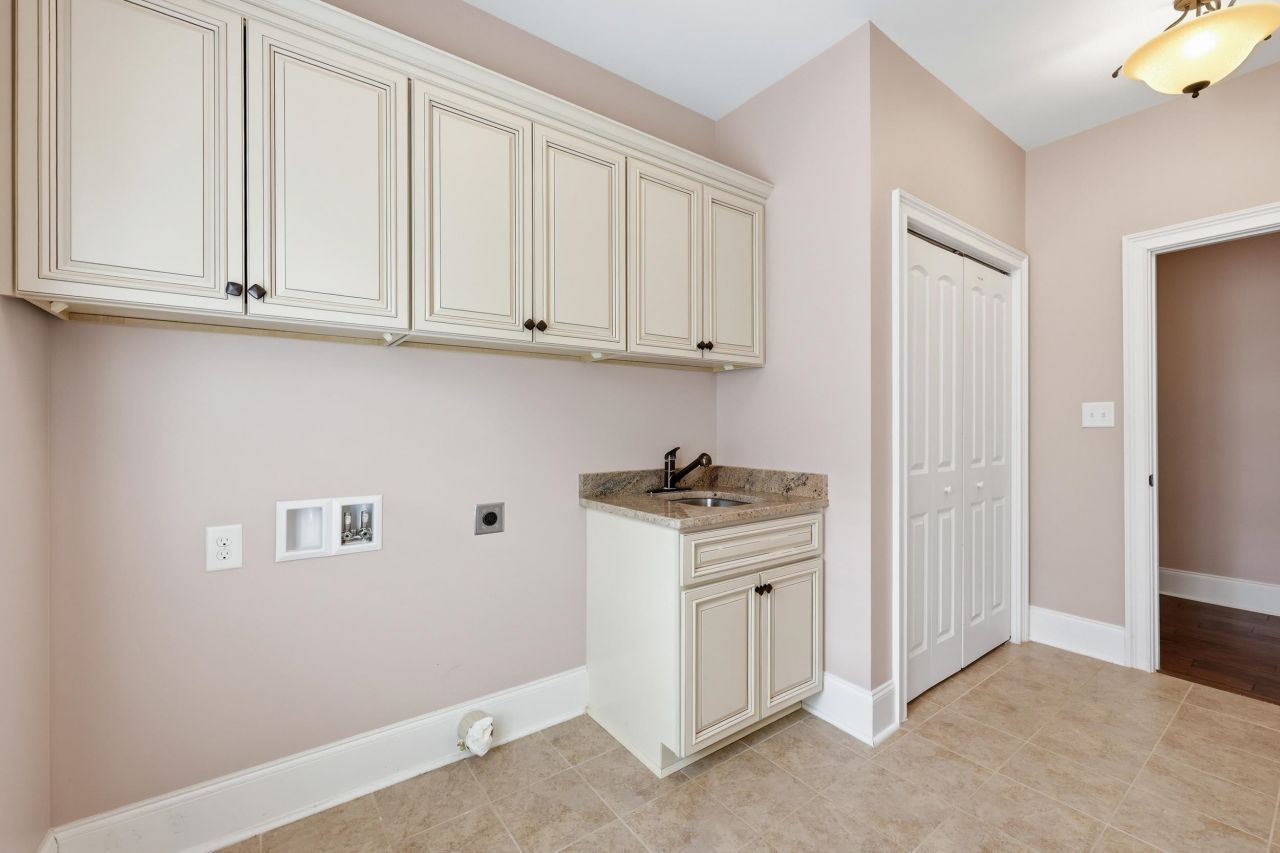 635 Edge Creek Dr.  Photo 19