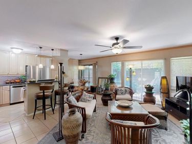 4112 Bowser Avenue, Unit 105, Dallas, TX 75219