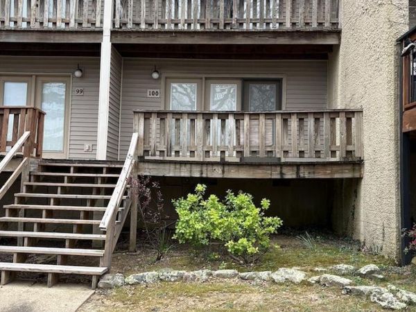 601 Dave Creek Parkway, Fairfield Bay, AR 72088