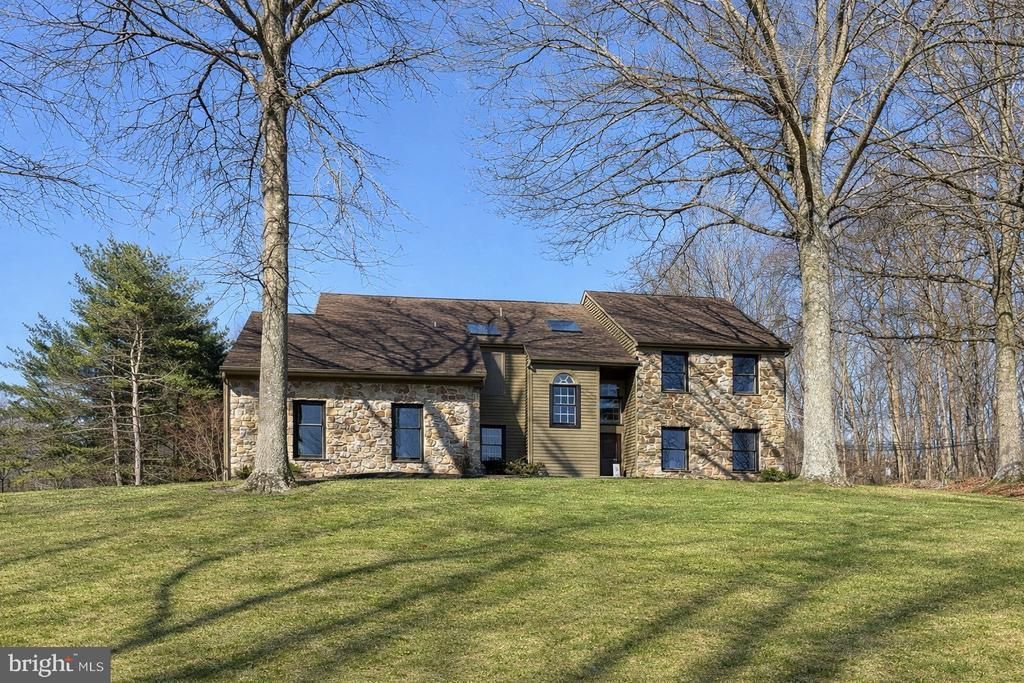 6 GREENRIDGE ROAD, GLENMOORE, PA 19343