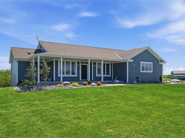 17368 254th Street, Tonganoxie, KS 66086