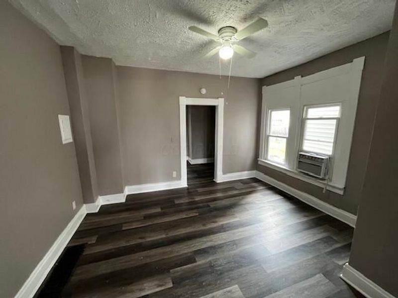 56 Rodgers Avenue, Columbus, OH 43222 Photo 3