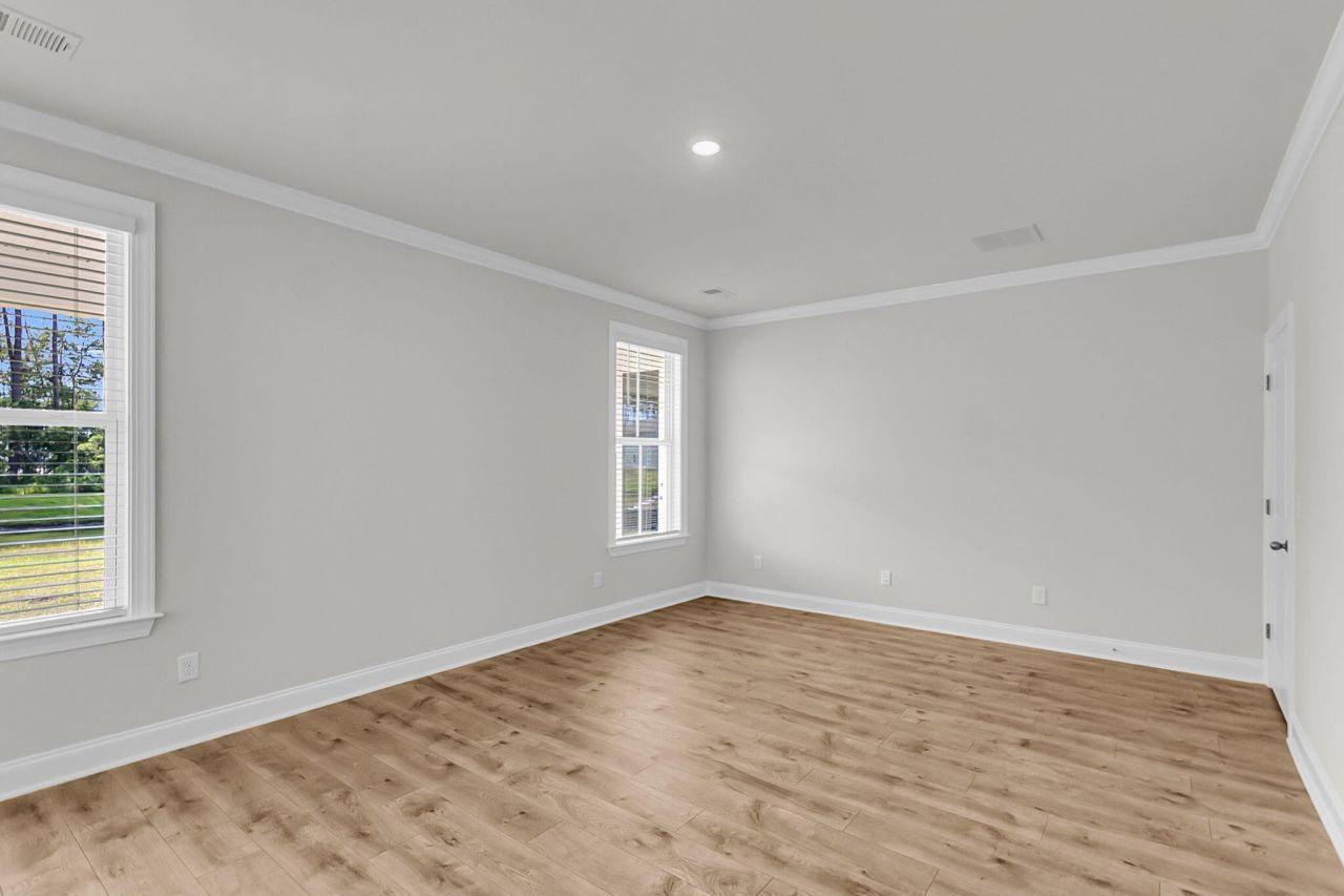 768 Maynard Lane Photo 23