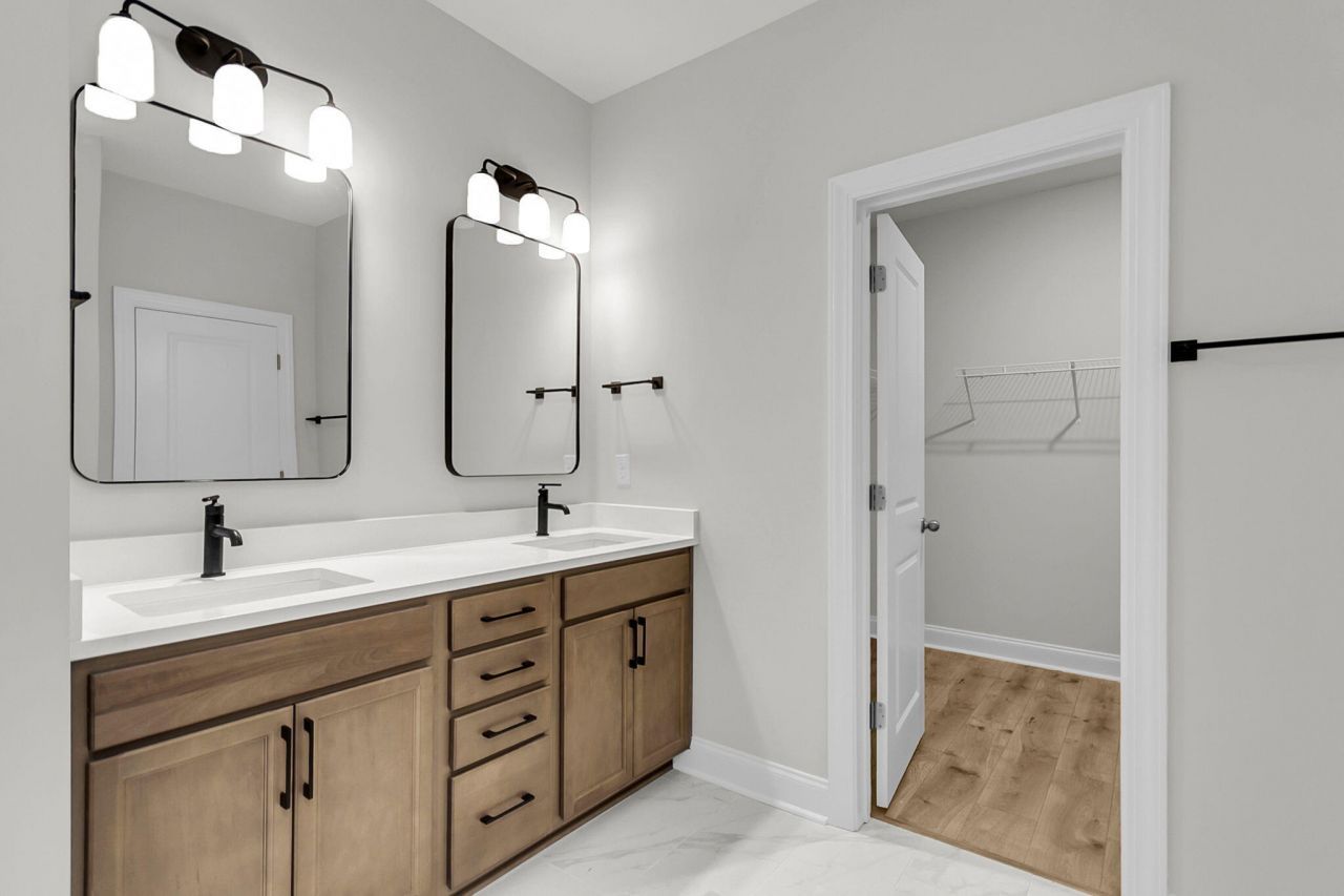 768 Maynard Lane Photo 25