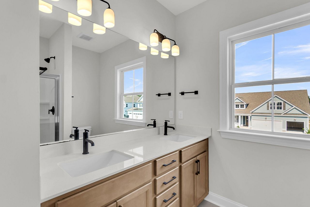 768 Maynard Lane Photo 33