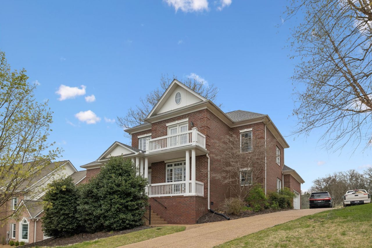 1264 Twelve Stones Xing, Goodlettsville, TN 37072 Main Photo