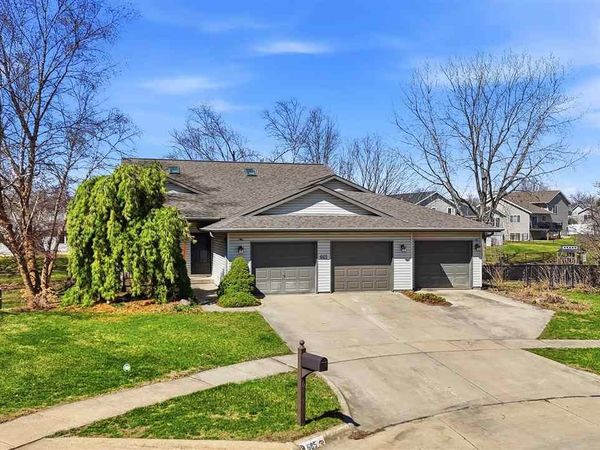 665 Andrews Ct, North Liberty, IA 52317