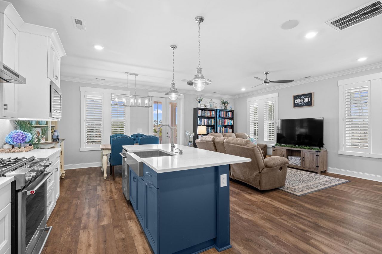 8068-a Living Beach St.  Photo 18