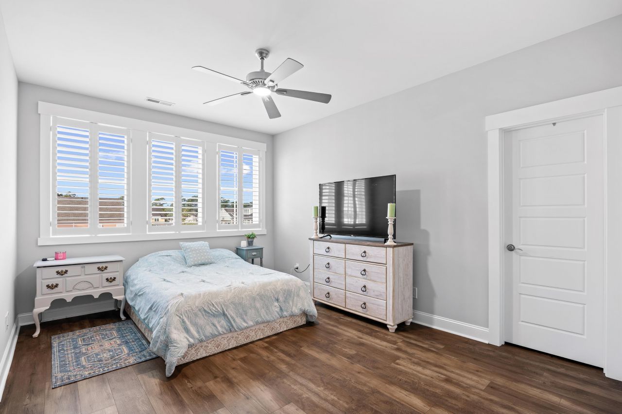 8068-a Living Beach St.  Photo 30