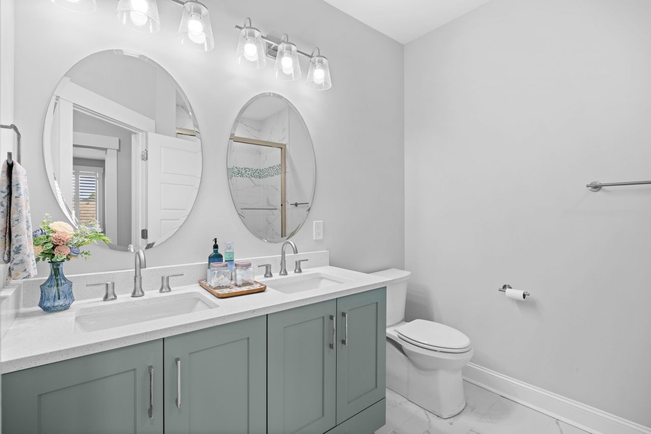 8068-a Living Beach St.  Photo 32