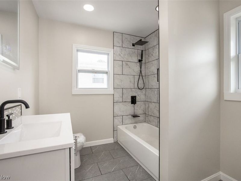 1184 Niagara Avenue, Akron, OH 44305 Photo 12