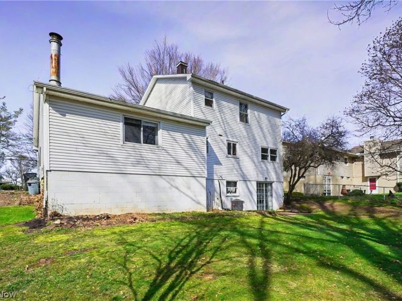 4765 Warwick Drive S, Canfield, OH 44406 Photo 31