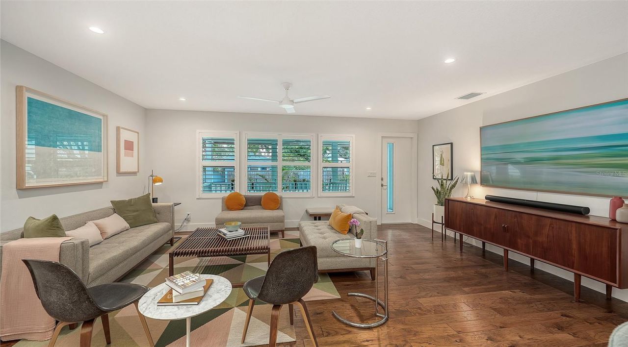 1661 S Jefferson Avenue, Sarasota, FL 34239 Photo