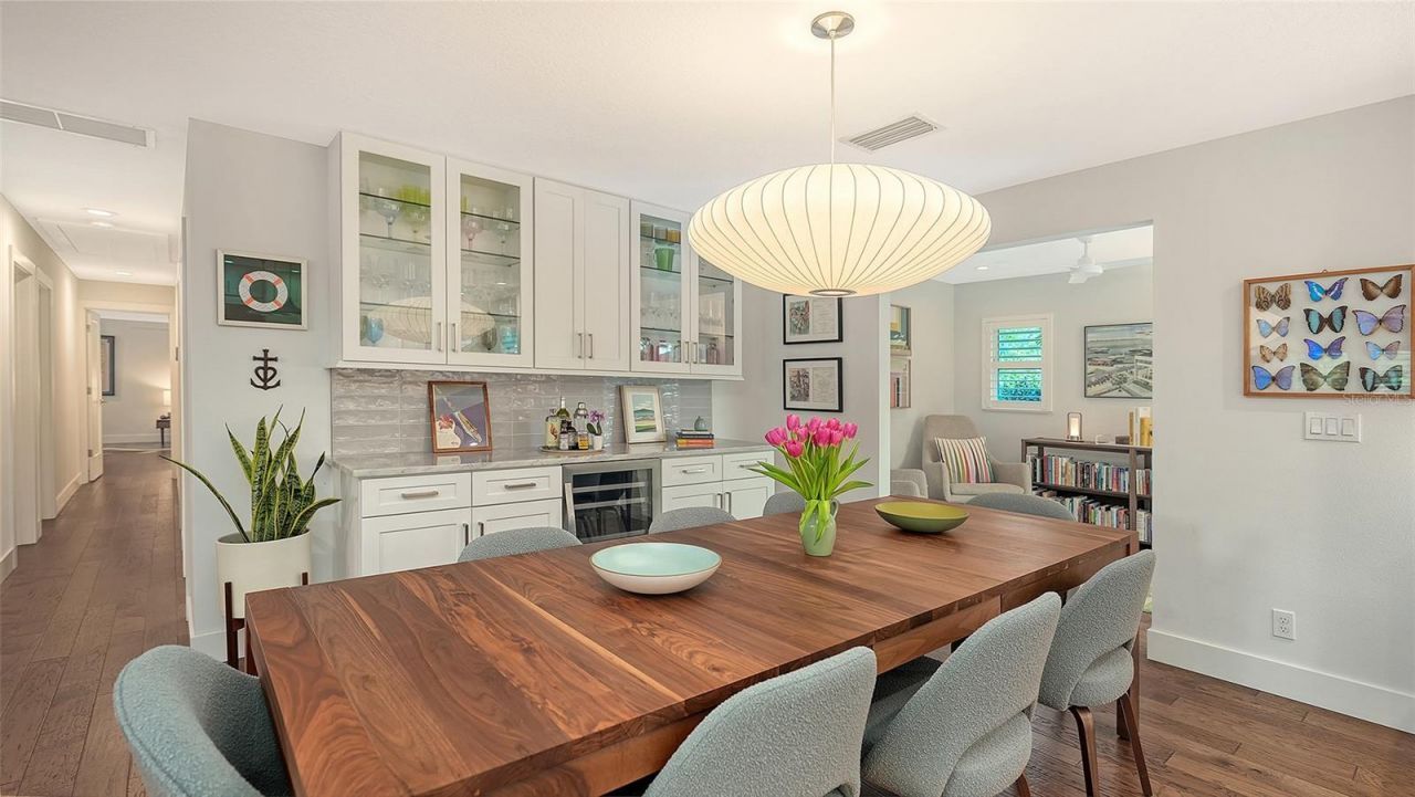 1661 S Jefferson Avenue, Sarasota, FL 34239 Photo