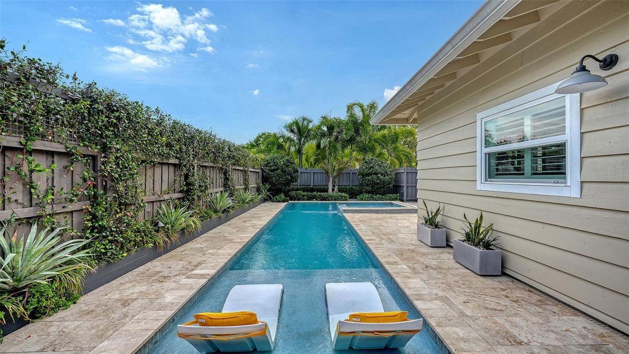 1661 S Jefferson Avenue, Sarasota, FL 34239 Photo