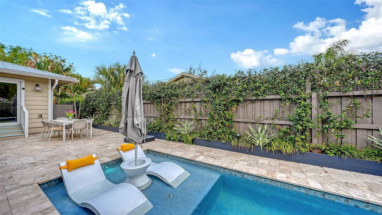 1661 S Jefferson Avenue, Sarasota, FL 34239 Photo